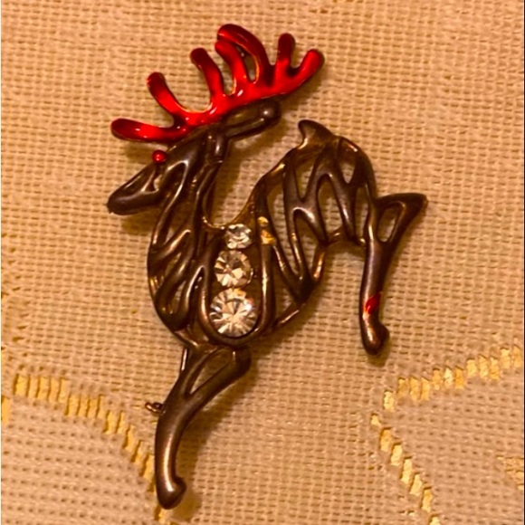 Vintage Reindeer Pin - Picture 1 of 3